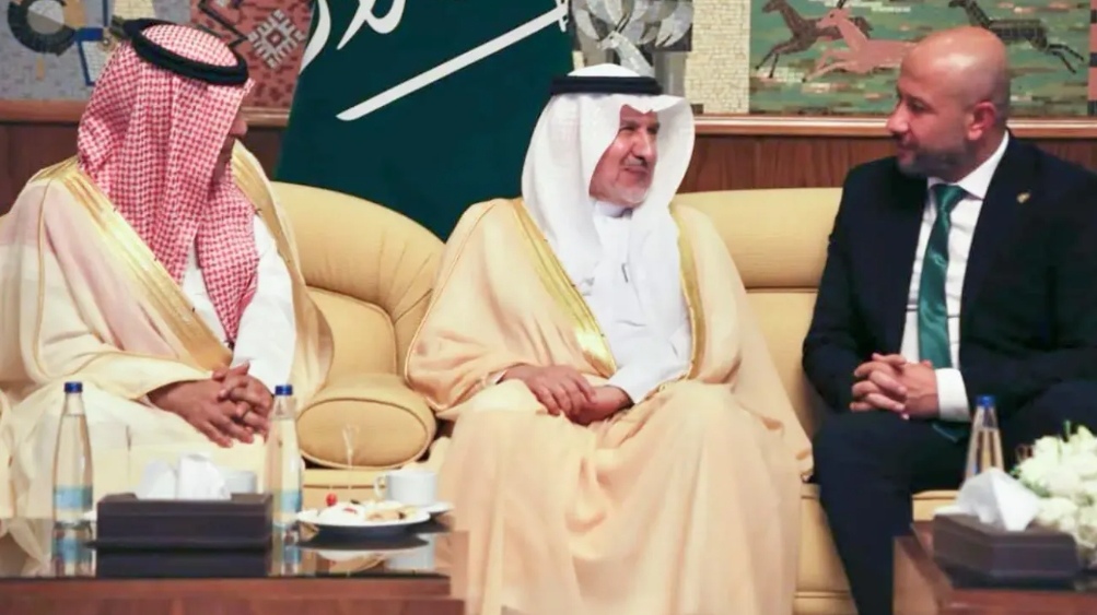 مشروع سعودي لإزالة أنقاض ريف دمشق بشكل عاجل.
